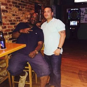 Meet your Posher, Robert